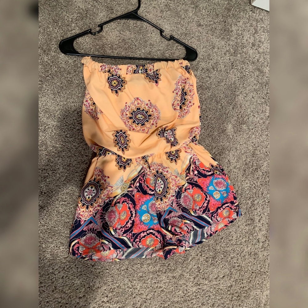 🚫🚫SOLD🚫🚫Patterned Boutique Romper